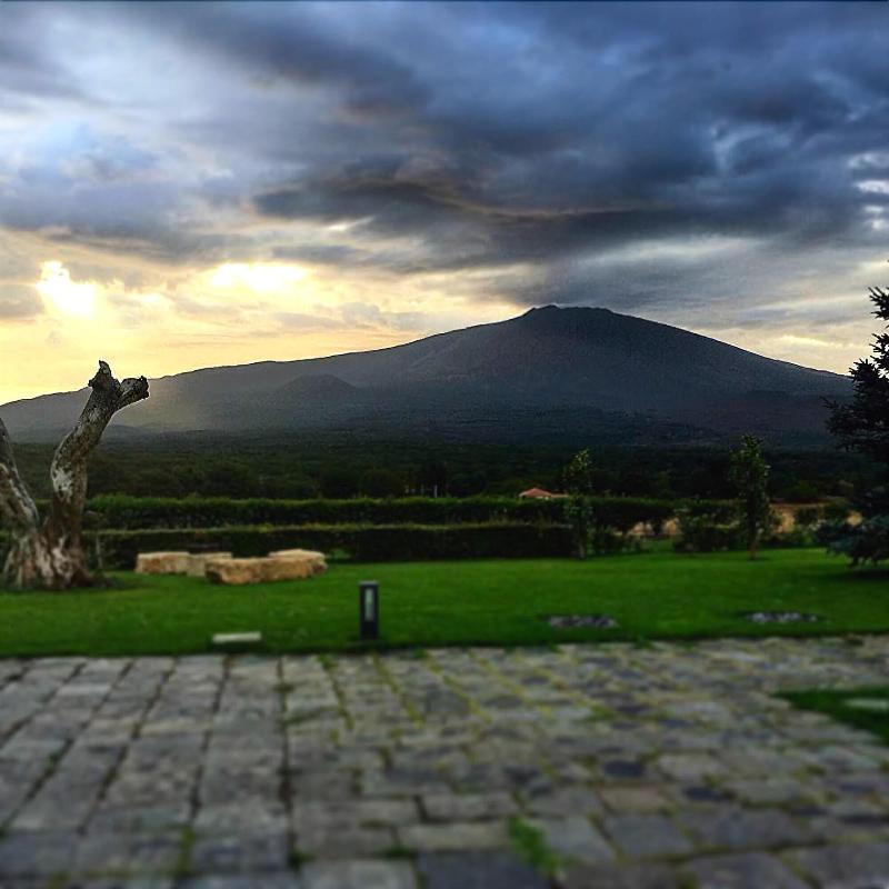 La Fucina Di Vulcano Bronte Extérieur photo